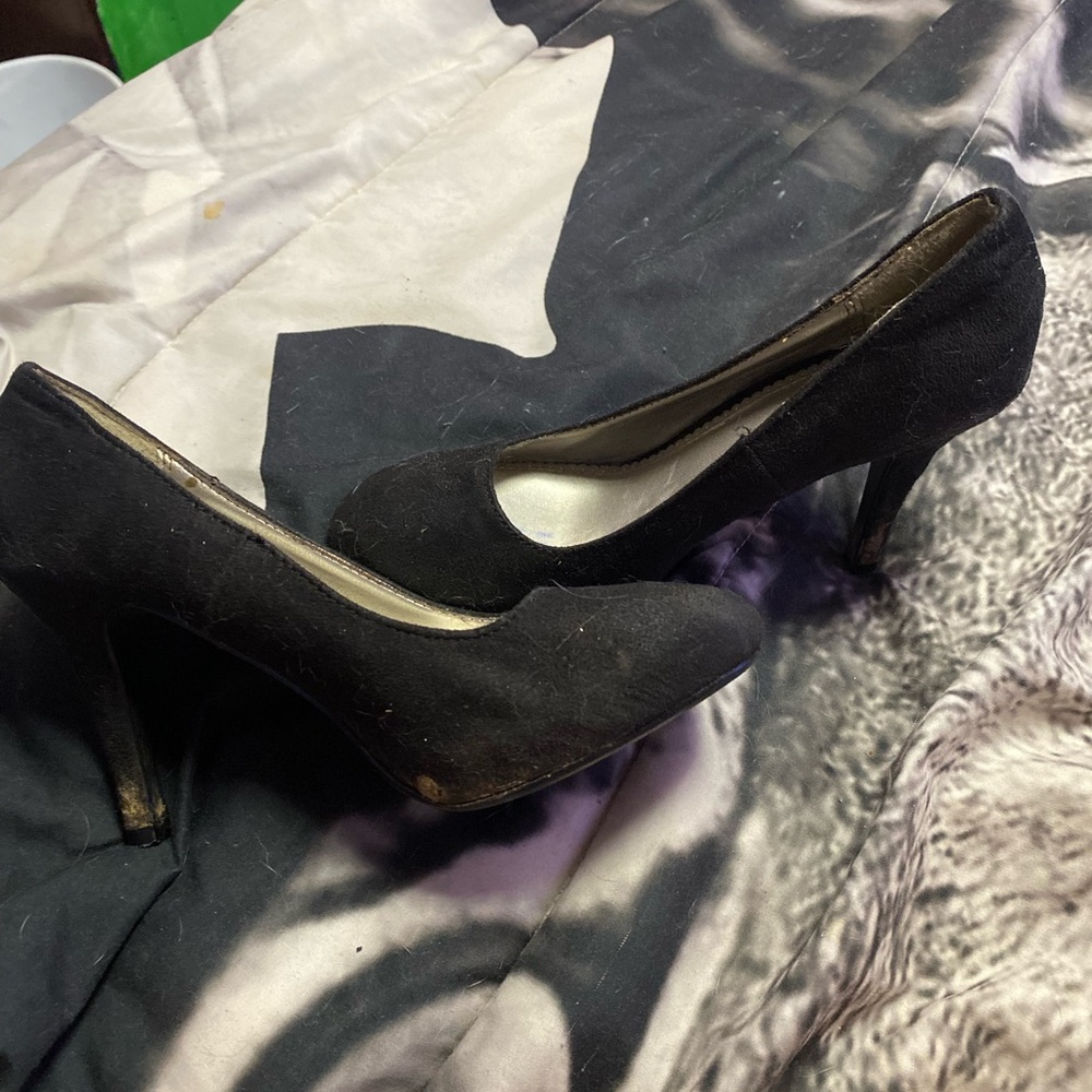 FIONI Clothing Black Heels